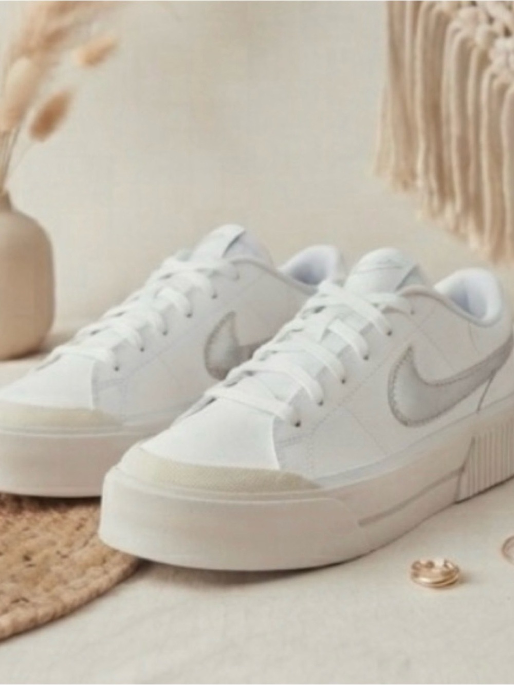 Women’s Nike Court Classics
